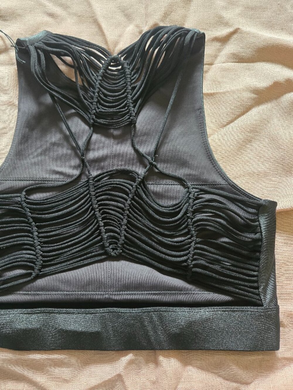 NWT Carbon38 Black Strappy Sports Bra Crop Top | Size M